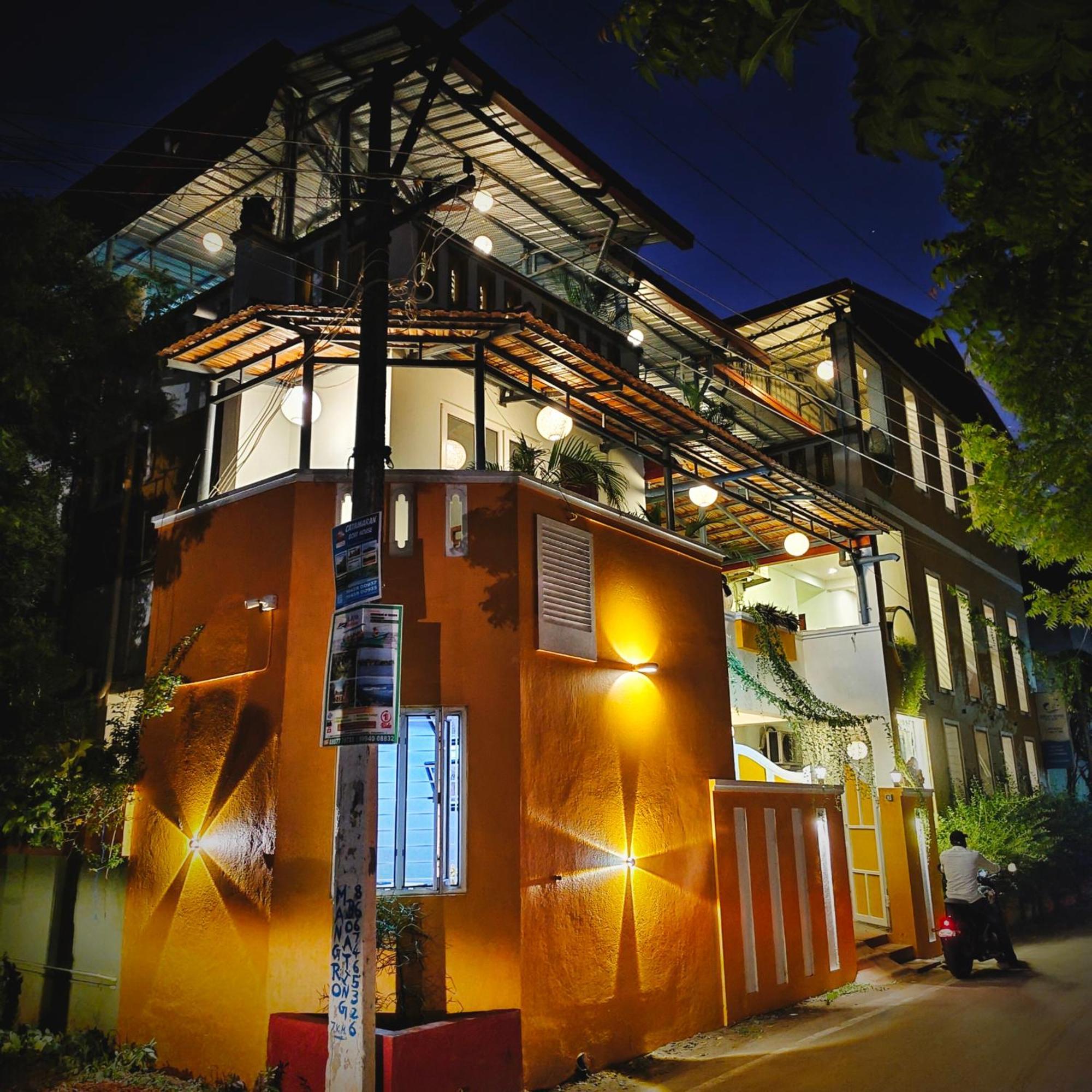 Serenity Sands Beach Resort ปอนดิเชอรี ภายนอก รูปภาพ